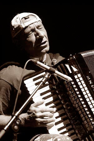 salis