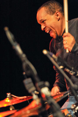 yellowjackets042