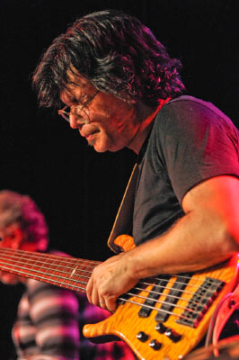yellowjackets073
