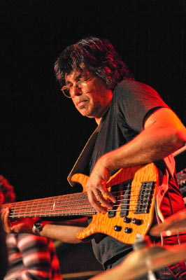 yellowjackets074