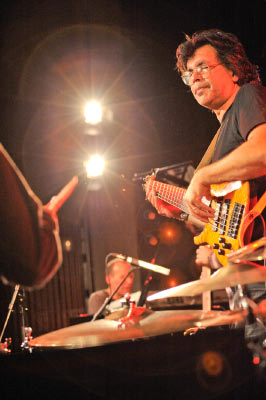 yellowjackets096